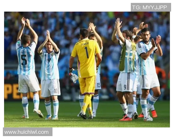 圣洛伦索与阿根廷独立的激烈对决谁能在赛场上笑到最后